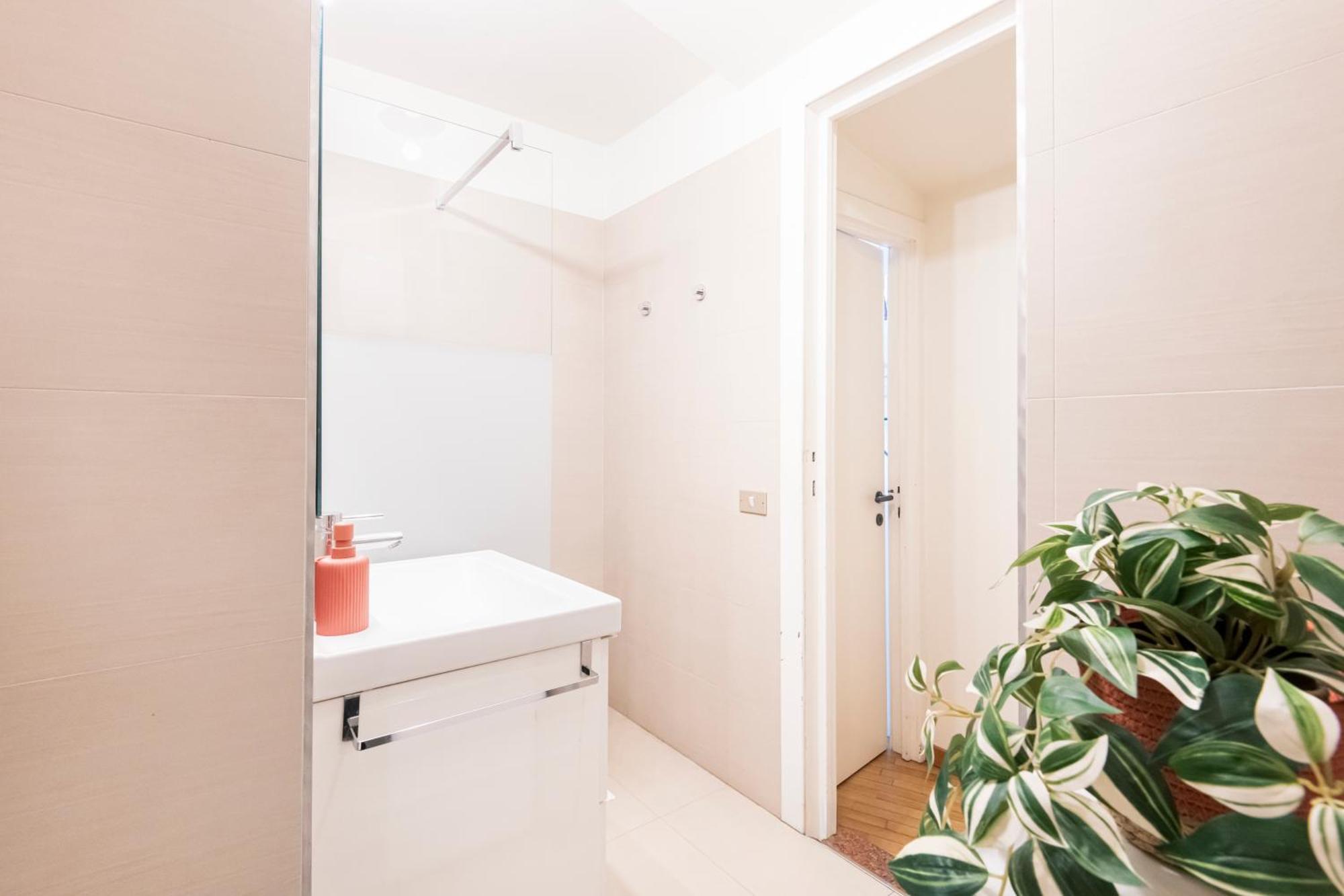 Amazing Studio In San Babila Milan Luaran gambar